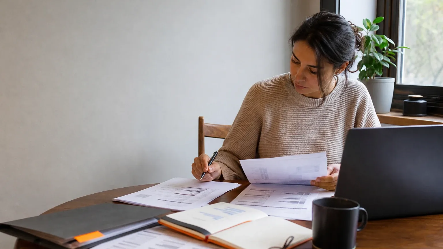 LightStream for Debt Consolidation Loans for $25,000 to $50,000 in Credit Card Debt Review